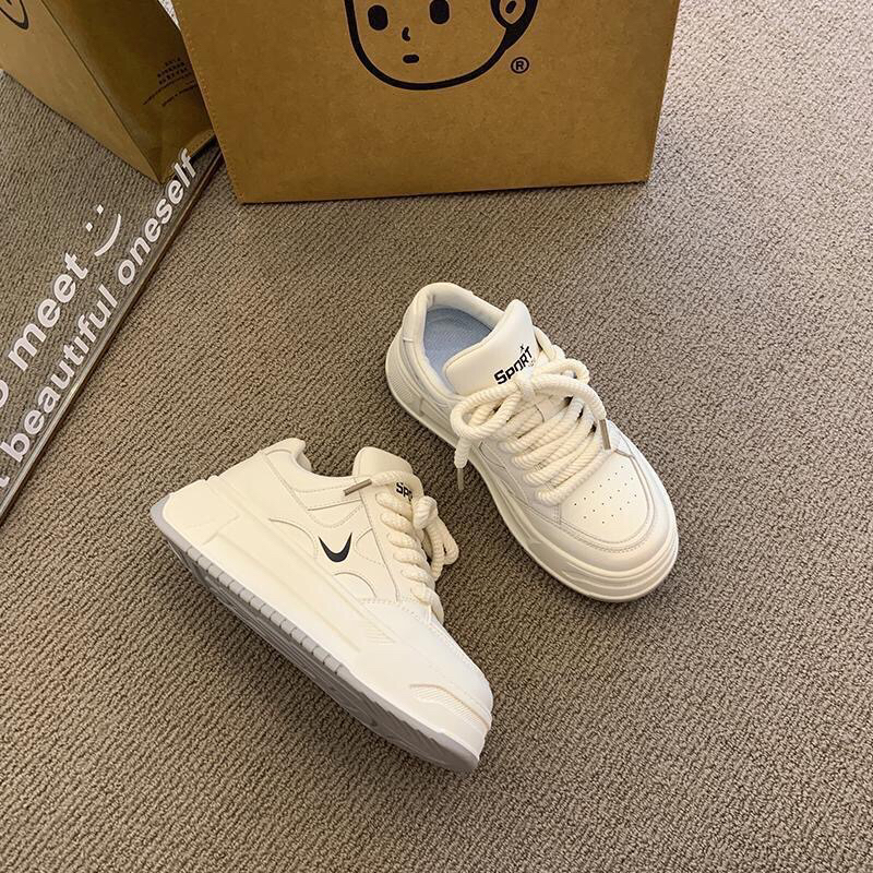 Giày thể thao  nữ đế bánh mì  cao 6.5   hàng oder 7 ngày