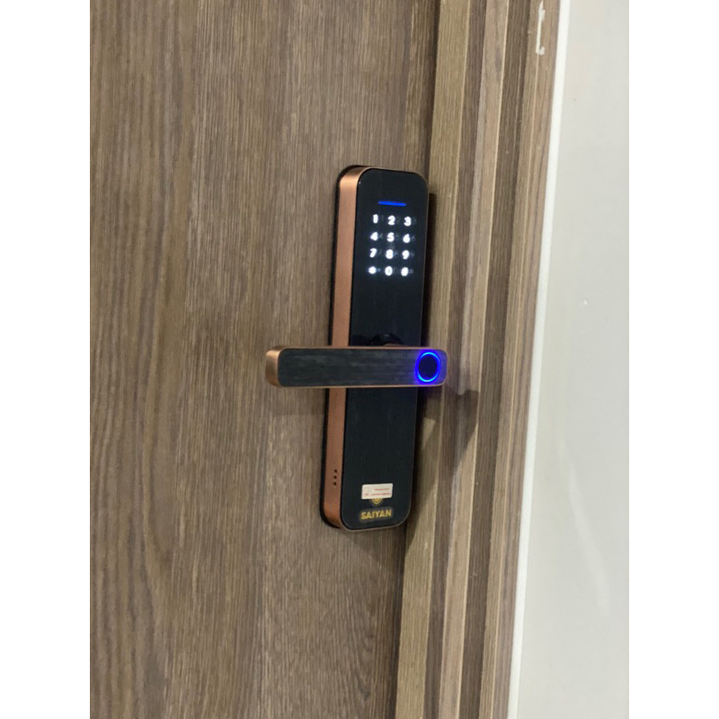 Khoá cửa thông minh giọng nói Tiếng Việt SAIYANAI G7 – Phù hợp cho cửa gỗ,cửa thép dễ sử dụng cho cả người già, trẻ em