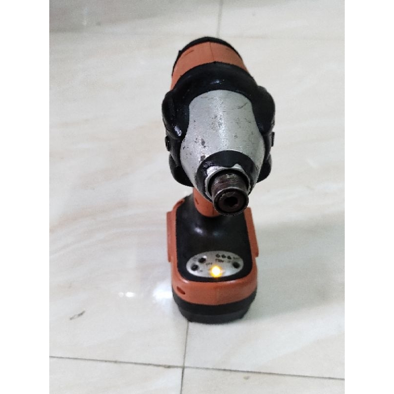 Thân Máy + Vỏ pin Vít Blackdecker 12v