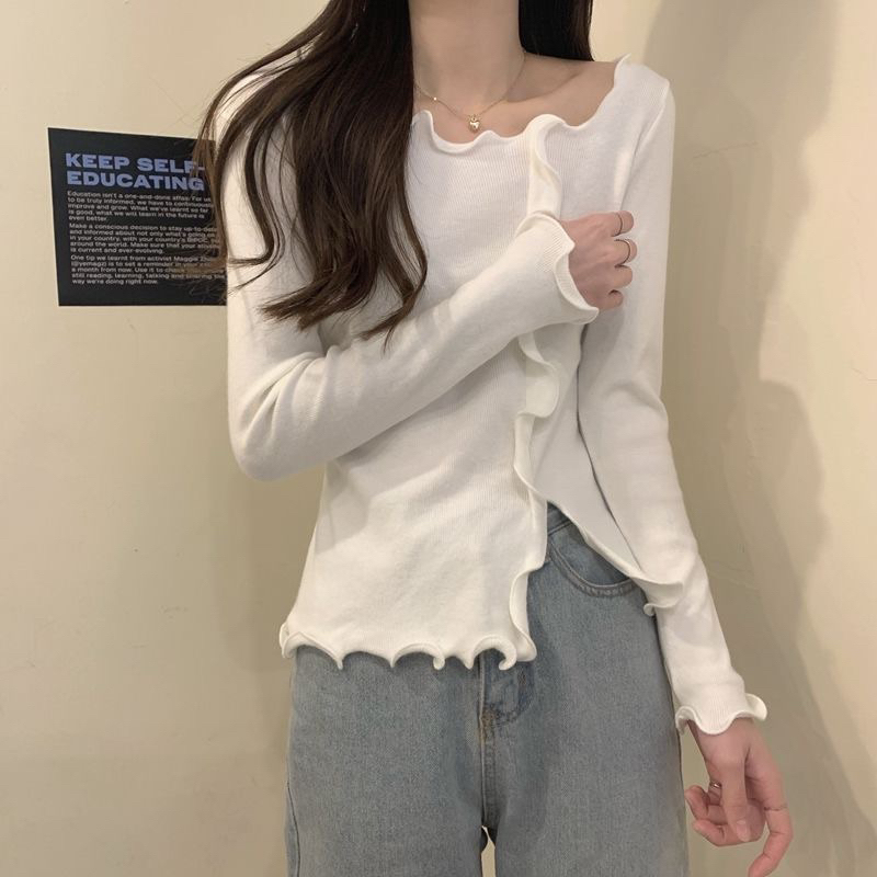 Áo len tiểu thư viền sóng