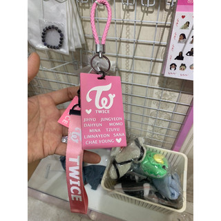 Bảng tên Móc khoá Nametag Twice