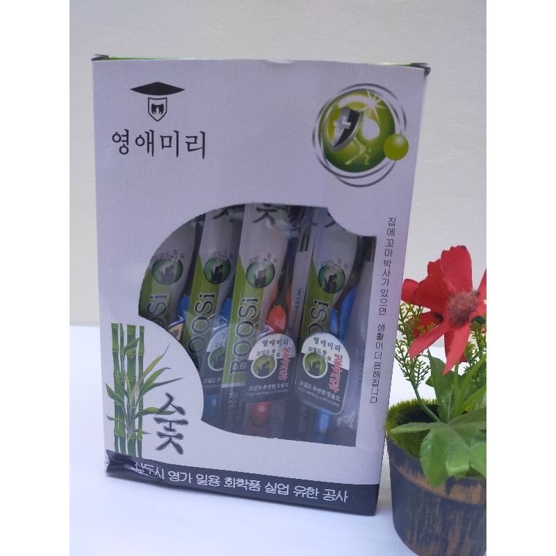 Combo Hộp 30 cái bàn chải đánh răng than tre Hàn Quốc