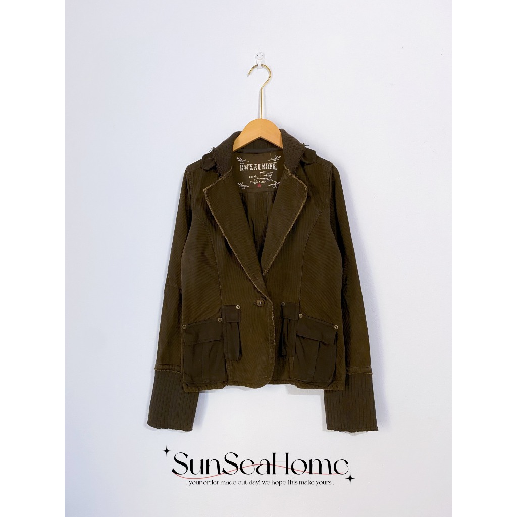 Áo khoác blazer nhung tăm phối màu xanh lá sẫm vintage secondhand