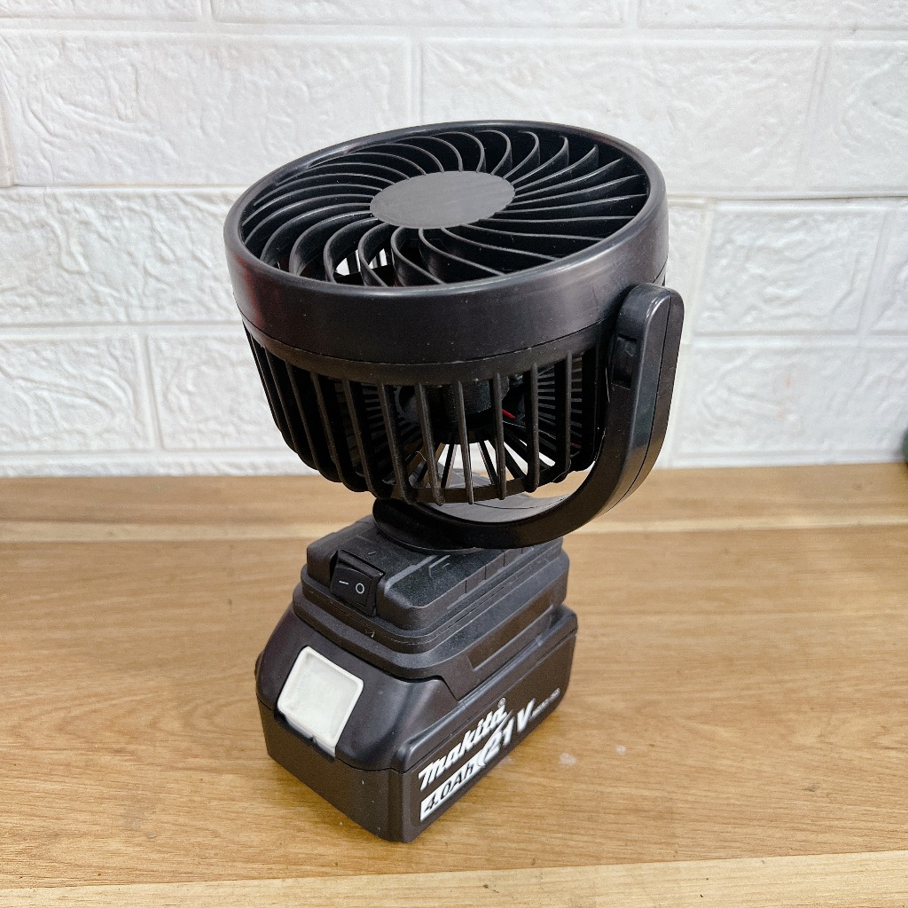 Quạt Dùng Chân Pin Phổ Thông Makita M21 4Cm 5 inch Nhựa Đúc