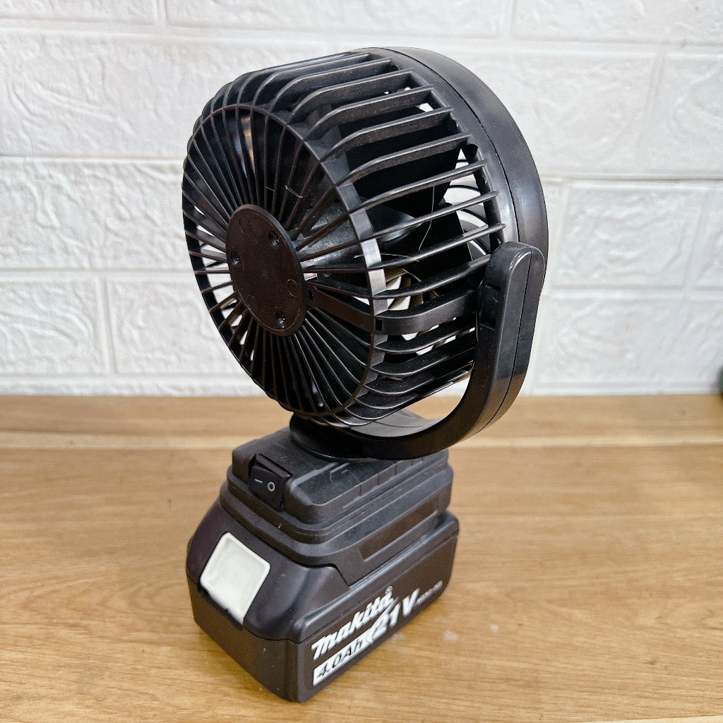 Quạt Dùng Chân Pin Phổ Thông Makita M21 4Cm 5 inch Nhựa Đúc