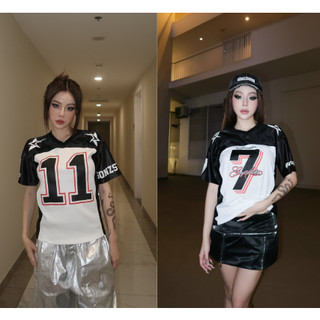 Áo thun nữ top baby tee chất liệu thun tôn dáng thân trắng tay đen