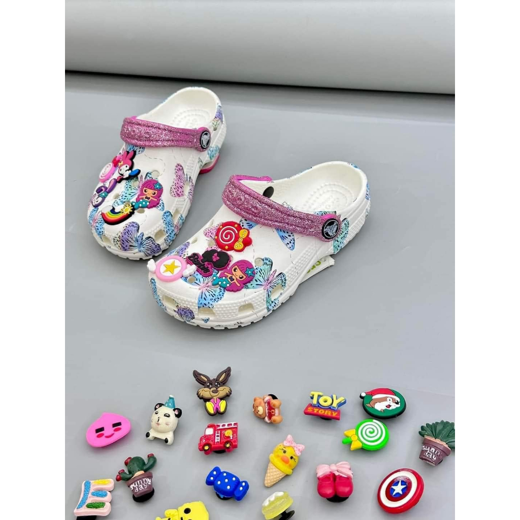 Sục cross cho bé gái hình bươm bướm xinh xịn