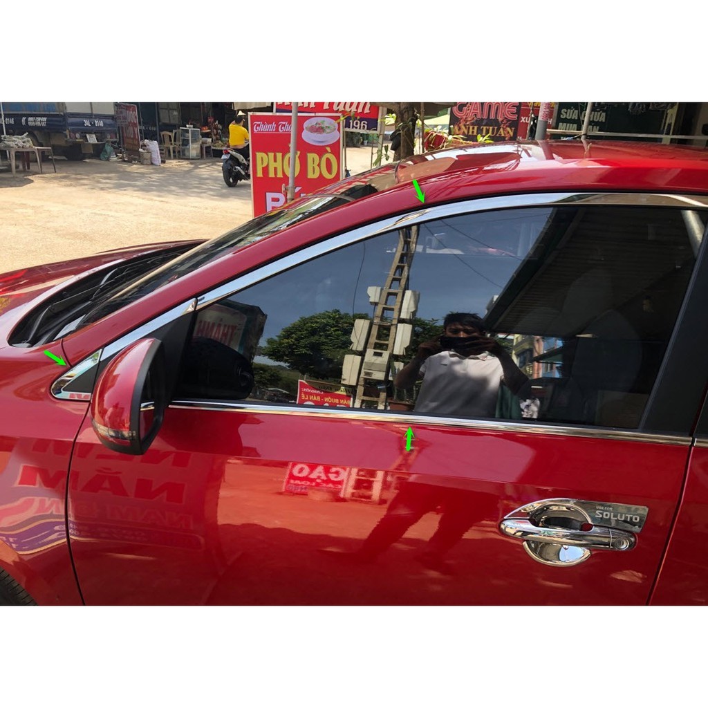 Nẹp chân kính, cong kính xe Soluto 19-22 chất liệu inox sáng bóng