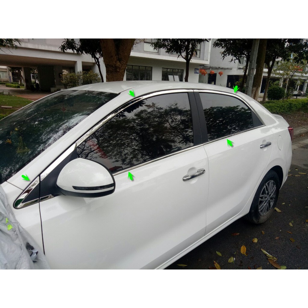 Nẹp chân kính, cong kính xe Soluto 19-22 chất liệu inox sáng bóng