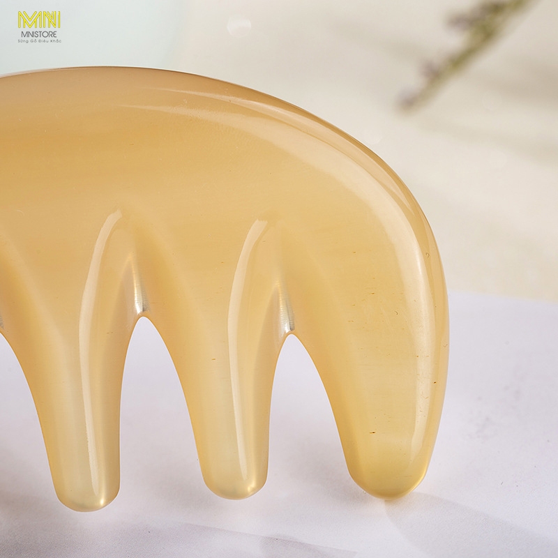 Lược sừng me 5 răng mát xa 9-10cmx5,5cm dày 8-11mm và 5-10mm  chống rụng tóc, giảm cảm giác đau đầu