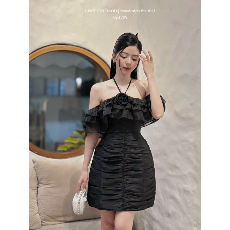 Váy nữ dự tiệc cưới sang chảnh váy trễ vai cổ yếm kèm hoa váy rúm siêu xinh