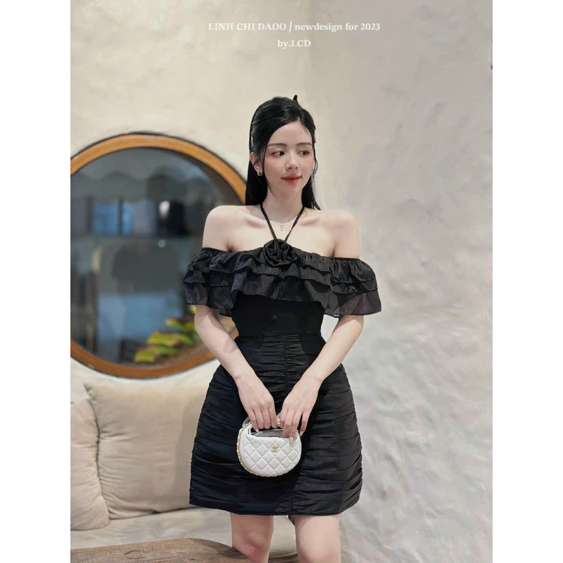 Váy nữ dự tiệc cưới sang chảnh váy trễ vai cổ yếm kèm hoa váy rúm siêu xinh