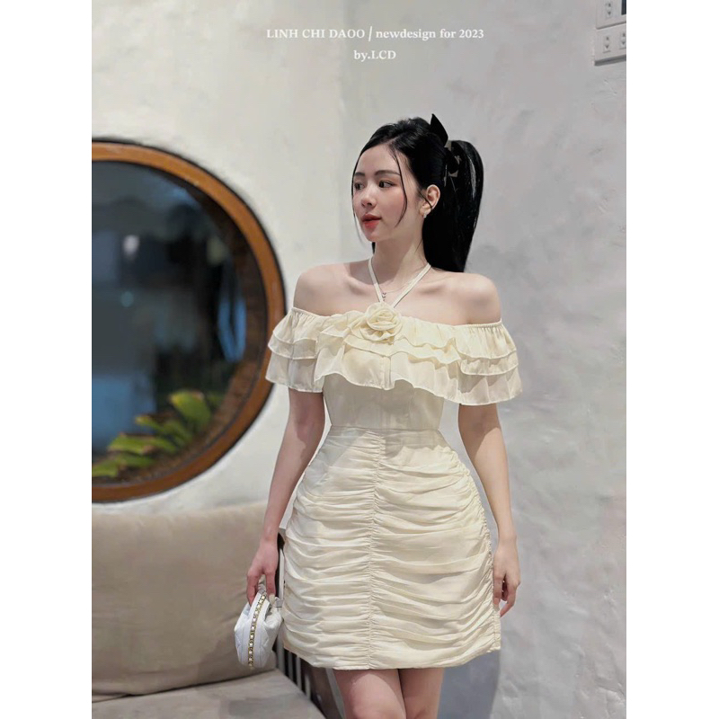 Váy nữ dự tiệc cưới sang chảnh váy trễ vai cổ yếm kèm hoa váy rúm siêu xinh