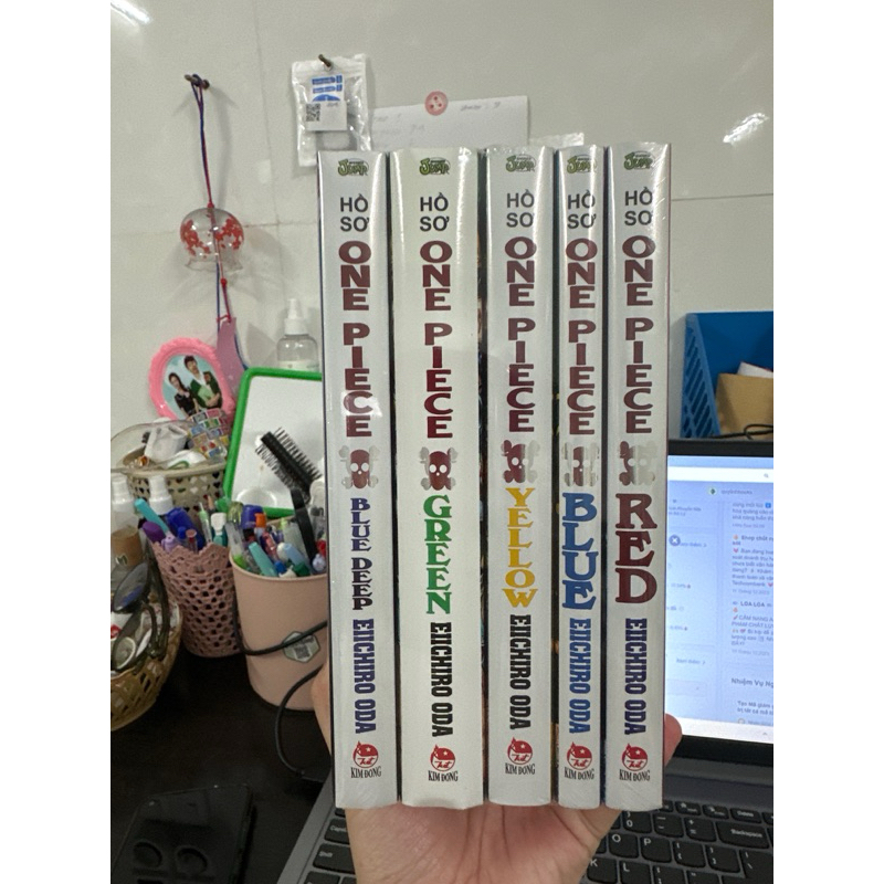 Truyện tranh _ Set 5 cuốn Databook One Piece tái bản k box