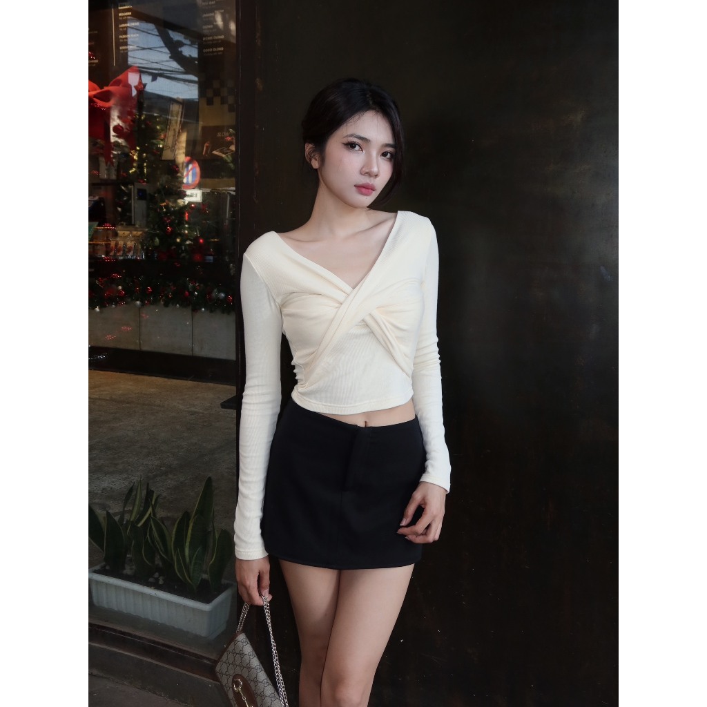 Áo croptop nữ tay dài HHVINTAGE kiểu xoắn ngực 2 lớp thun co dãn Top A46