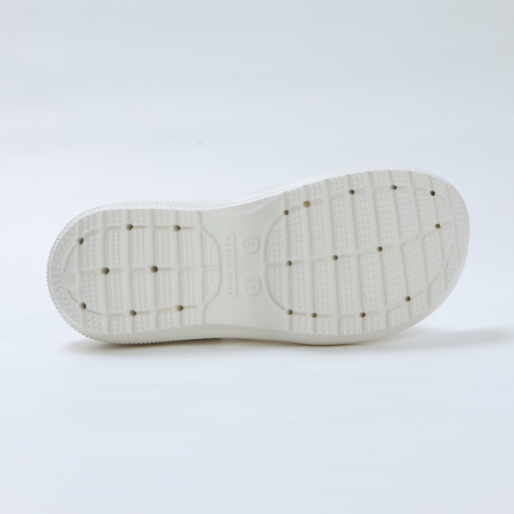 Sandal nữ đế cao  có quai hậu độn đế 6cm MayTo kèm 14 Charm dễ thương màu trắng, hồng, đen DS-04