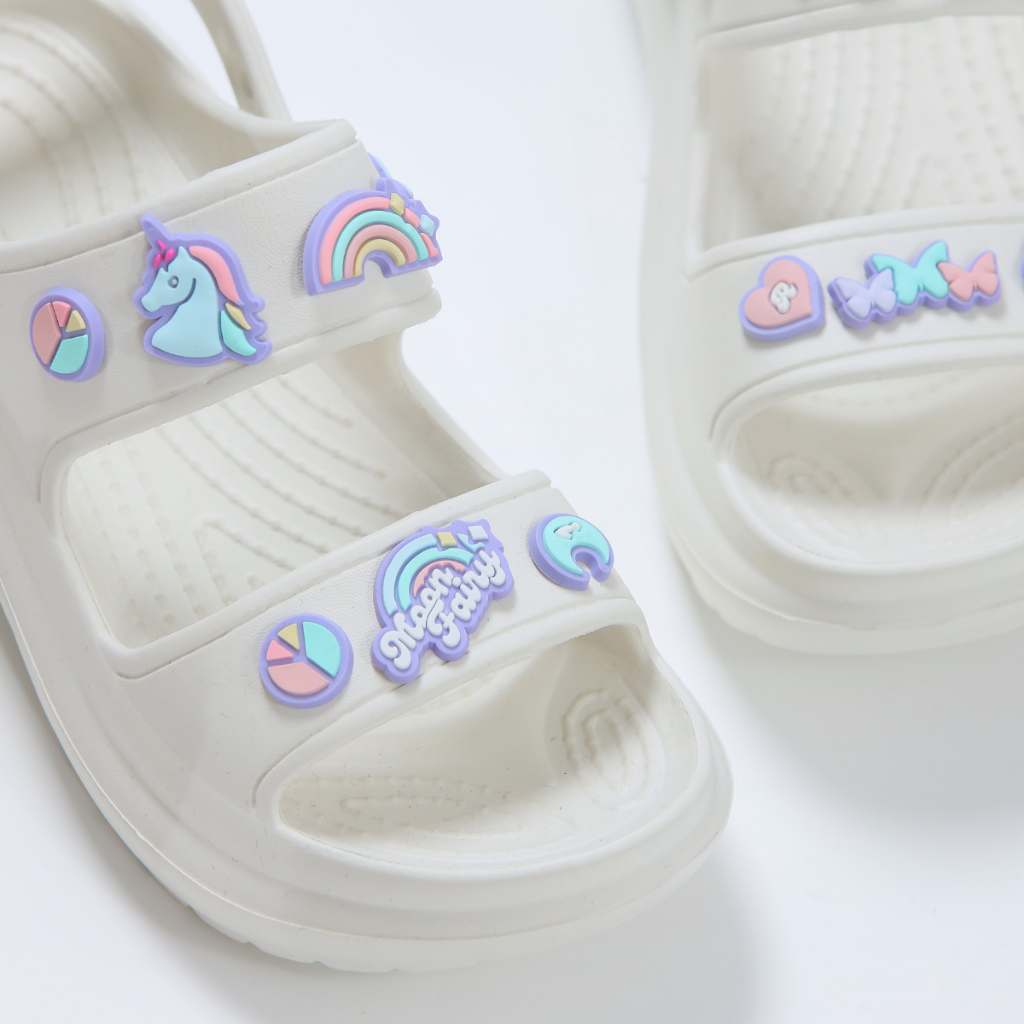 Sandal nữ đế cao  có quai hậu độn đế 6cm MayTo kèm 14 Charm dễ thương màu trắng, hồng, đen DS-04