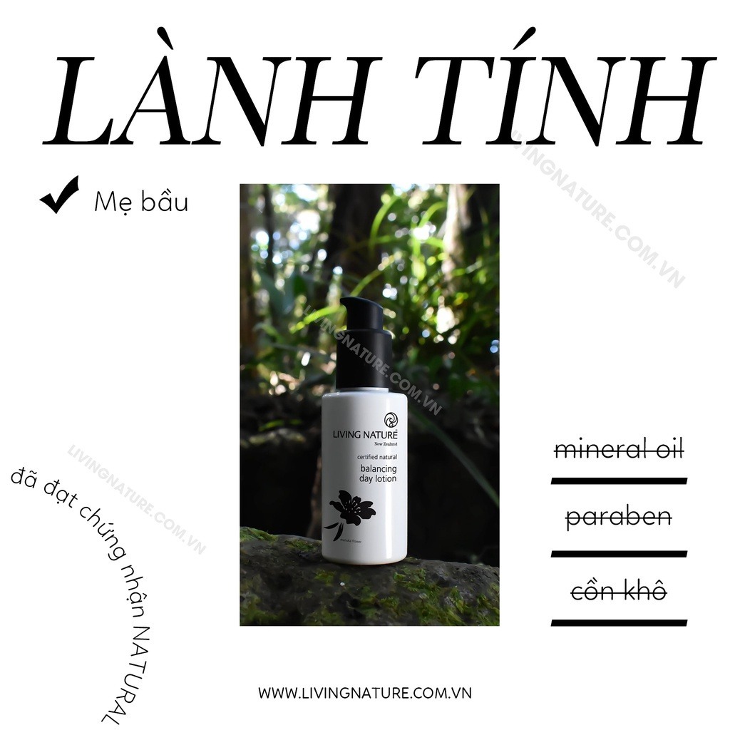 Lotion dưỡng ẩm da dầu mụn Living Nature Balancing Day Lotion