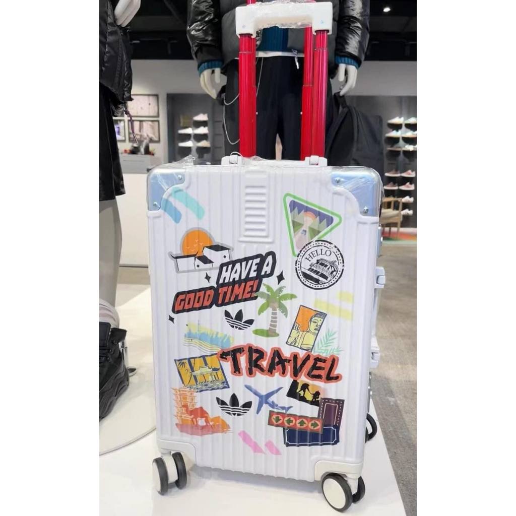 Vali Kéo Adi.das Sticker Trắng Sữa 2022 size 22