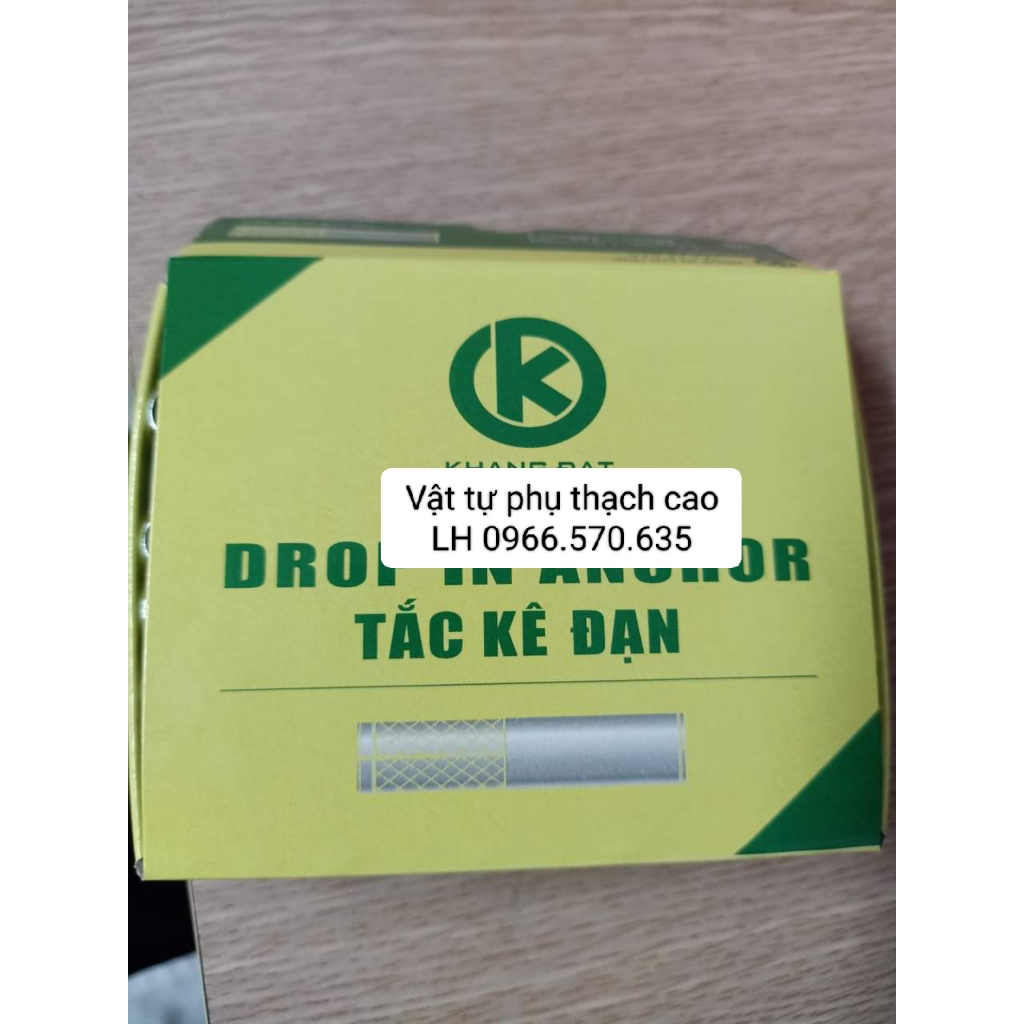 Tắc kê đạn nở