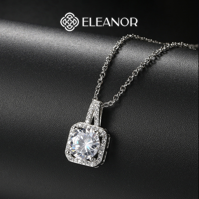 Dây chuyền nữ titan Eleanor Accessories hình vuông đính đá phụ kiện trang sức 6990
