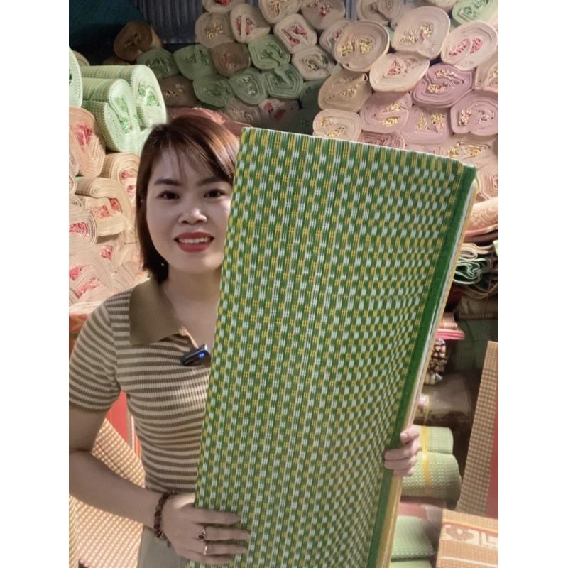Chiếu nhựa gấp gọn, du lịch, dã ngoại, chiếu ngủ văn phòng 80 x190