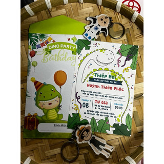 Combo 50 thiệp mời thôi nôi , đầy tháng , sinh Nhật khủng Long Dino có tên bé