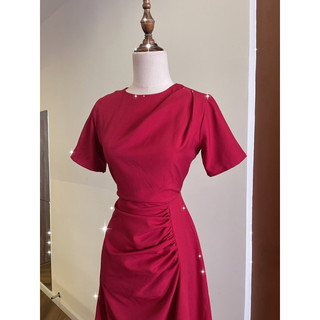 ĐẦM MIDI HOA XẺ ĐÙI LỆCH TÀ XÉO