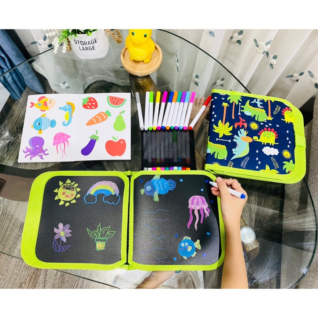 Sổ viết xoá được mẫu mới siêu tiện lợi với kích thước nhỏ gọn tặng kèm 12 bút