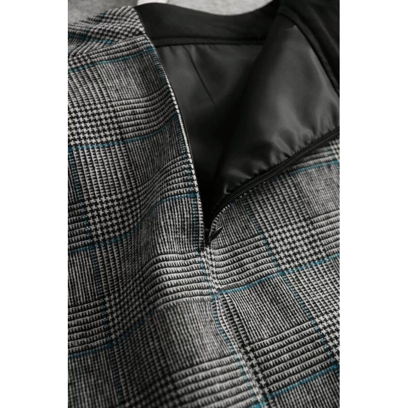 Chân váy dạ thêu hoa La Chapelle