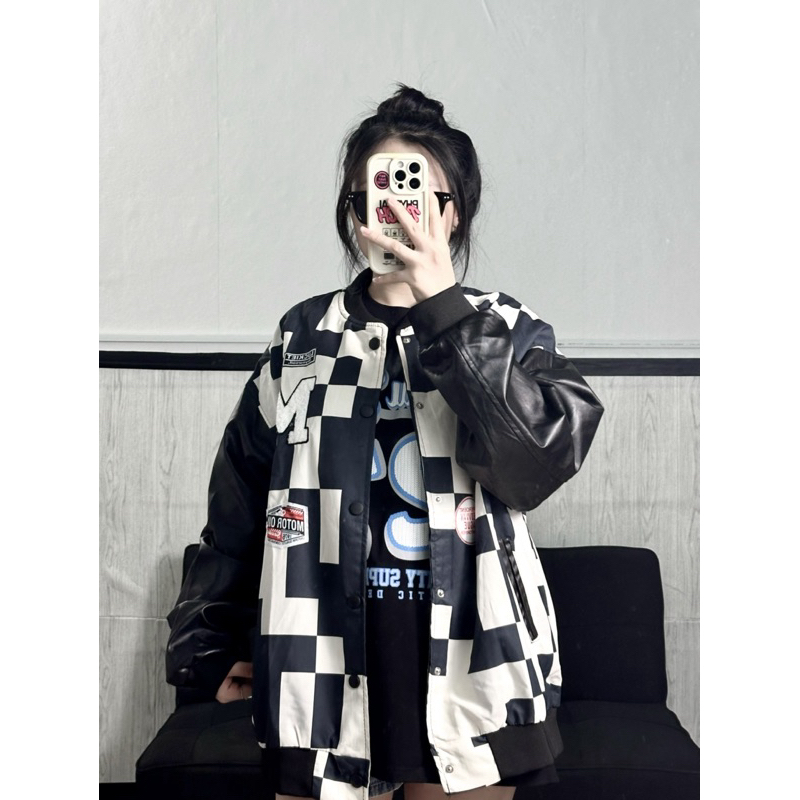 Áo khoác bomber, Áo khoác nữ da PU thêu hoạ tiết phong cách HongKong form rộng phối caro, Thời Trang nam nữ 2Tigers Shop