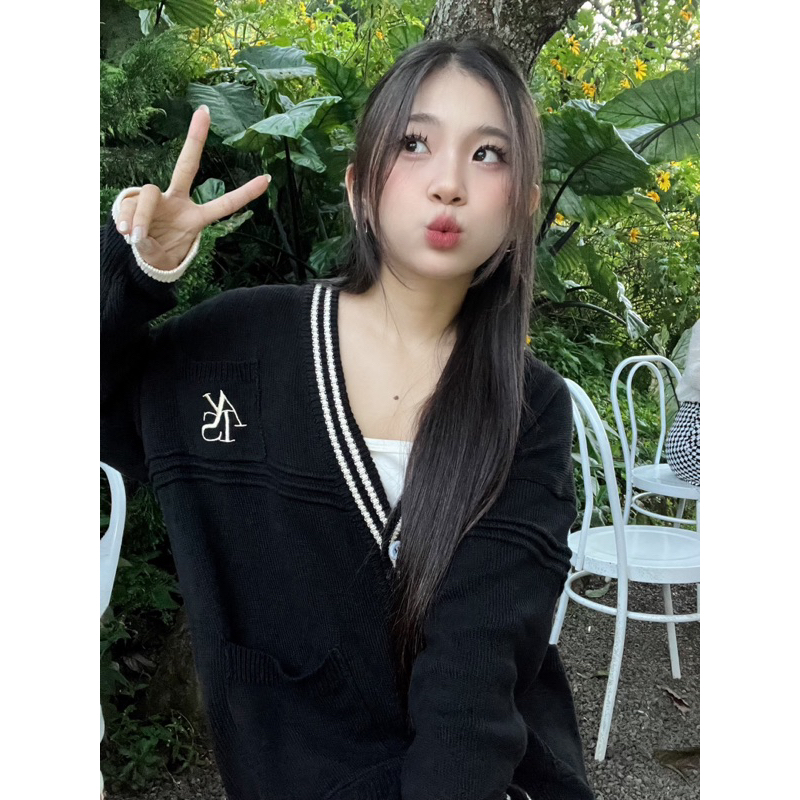 Áo 𝐀𝐓𝐘𝐒® 𝐓𝐖𝐎 𝐁𝐎𝐑𝐃𝐄𝐑𝐒 𝐊𝐍𝐈𝐓 𝐂𝐀𝐑𝐃𝐈𝐆𝐀𝐍