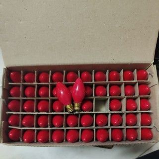 Hộp 50 Bóng đèn trái ớt , cà na , bóng nhót dành cho bàn thờ