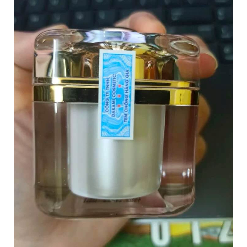 Kem Dưỡng Trắng Da dakami kwhite ban ngày
