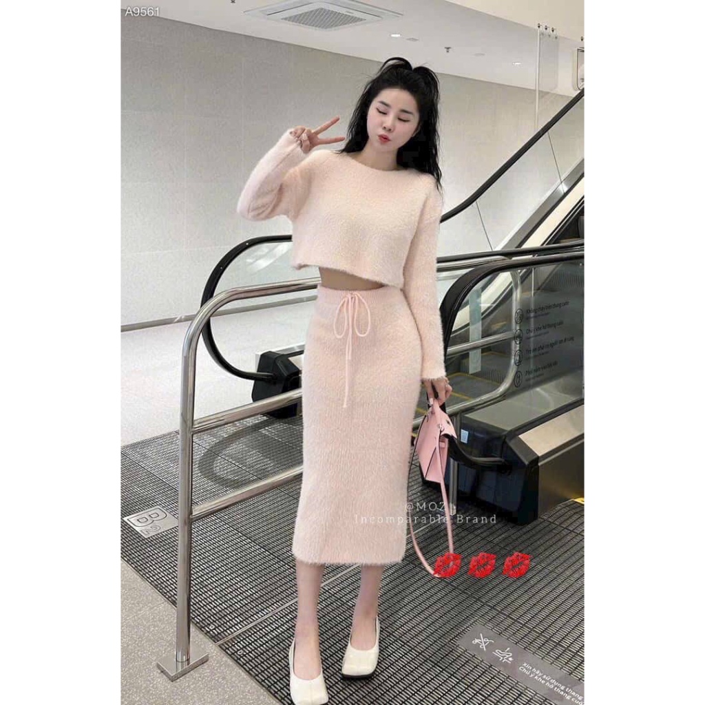 SET ÁO LEN CROPTOP KÈM CHÂN VÁY MIDI