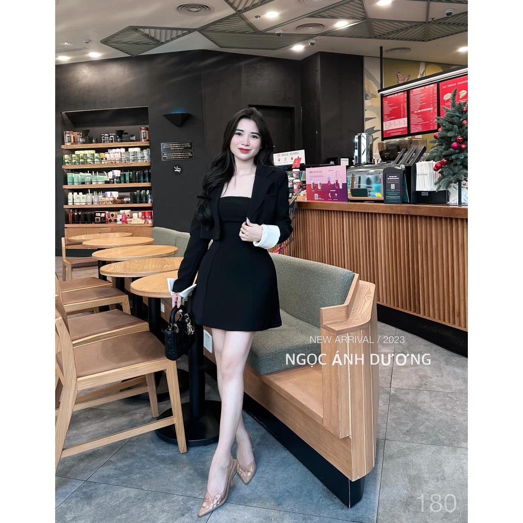 SET ĐẦM ĐEN BODY 2 DÂY BÚN + ÁO KHOÁC ĐEN VEST TAY VIỀN SẮN GẤU TRẮNG