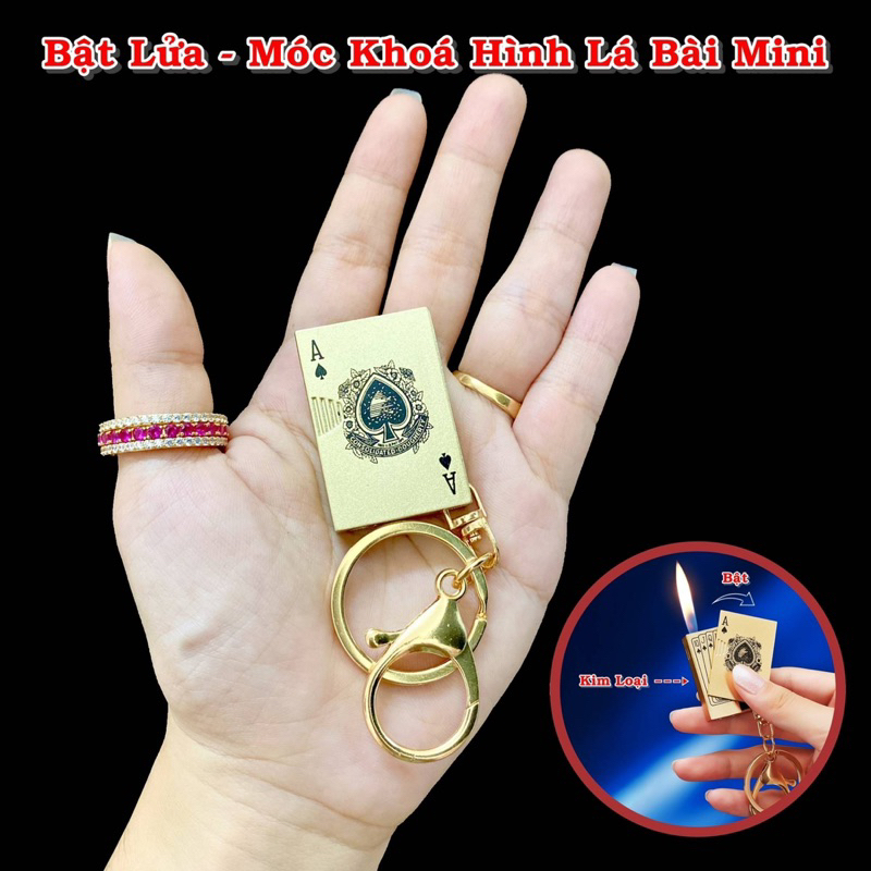 Móc Khoá Kim Loại Quet Đa Năng Hình Lá Bài Mini