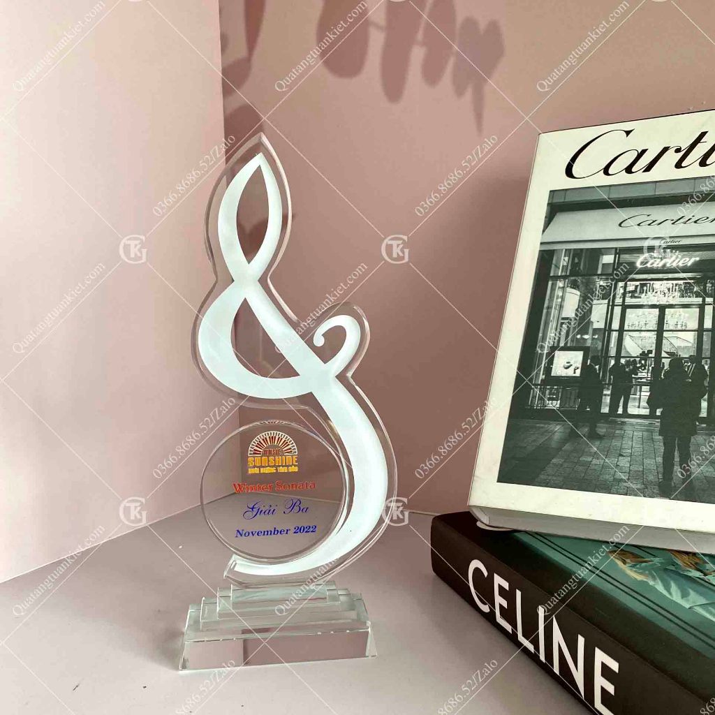 Cúp Pha Lê Âm Nhạc Hình Khóa Sol