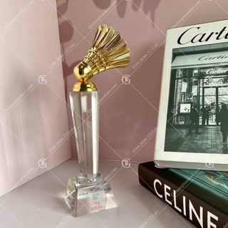 Cúp pha lê môn cầu lông mạ vàng