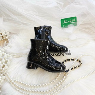  Boot Da Đen Cao Gót Cổ Ngắn Sành Điệu Cho Bé Gái Size 23-36 Boot Đen Da Bóng Cổ Ngắn Thời Trang Cho Bé Gái HANNAH KIDS 