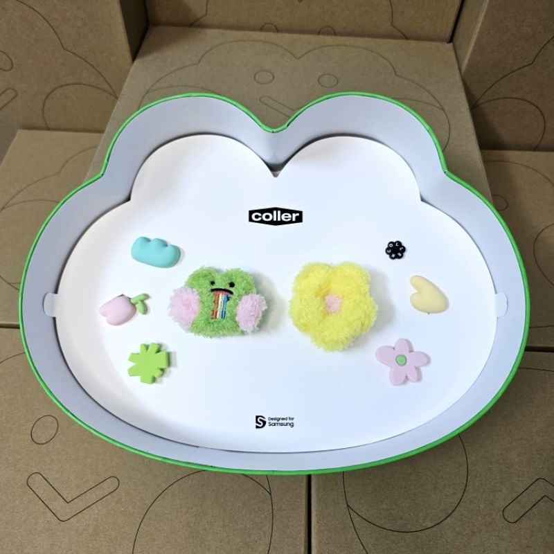 Bộ ốp Line Friends - Galaxy Z Flip5 phiên bản Limited Ếch Leonard