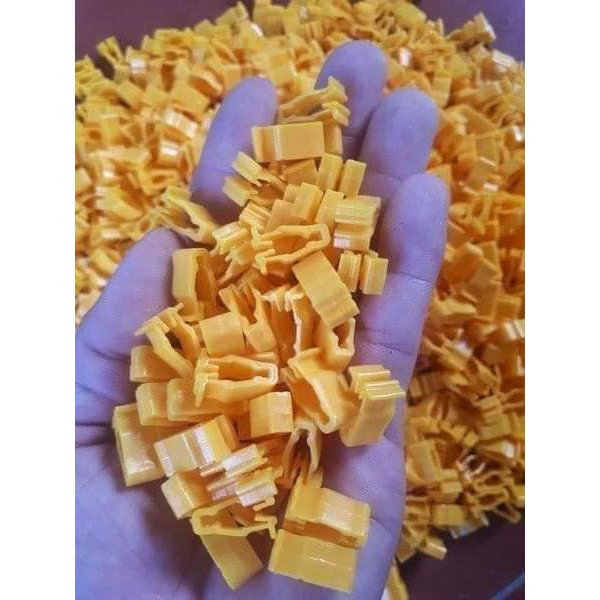 10 Chốt Kẹp Gài Nhựa Vàng, Xanh, Trắng, Gắn Dàn Áo Xe Máy Hàng Cao Cấp