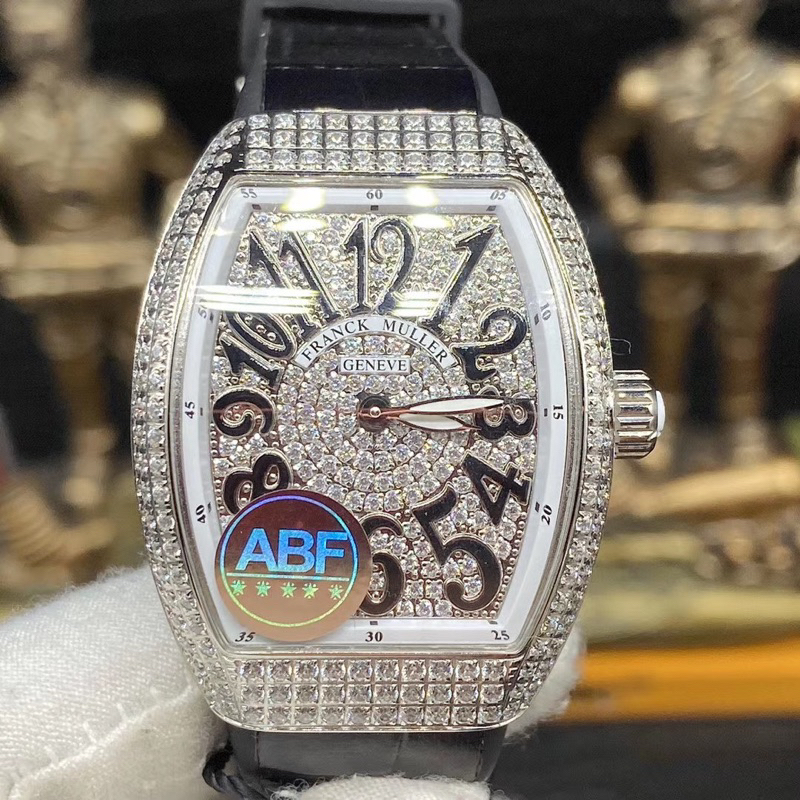 Đồng hồ Franck Muller Geneve V32 Day màu đen đính full kim chuẩn máy thuỵ