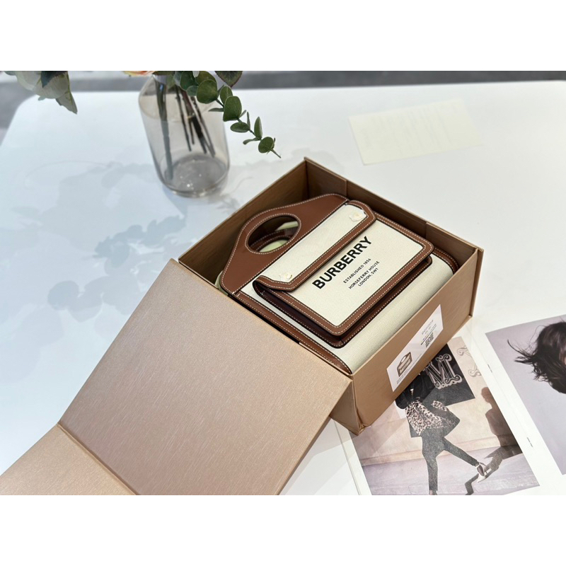 Túi đeo chéo bur fullbox túi vải hoá đơn size 23 kèm ảnh thật tự chụp