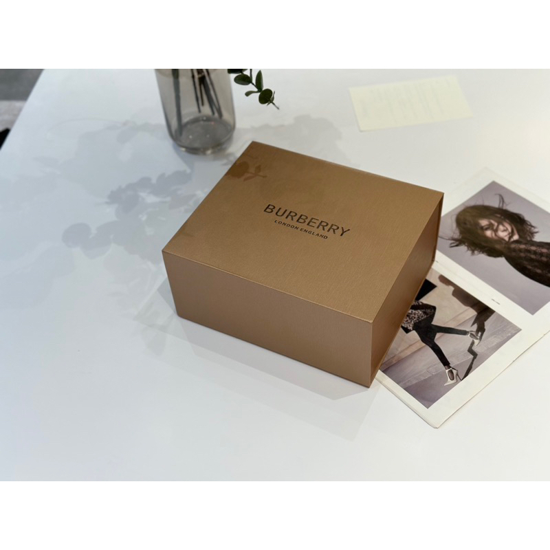 Túi đeo chéo bur fullbox túi vải hoá đơn size 23 kèm ảnh thật tự chụp