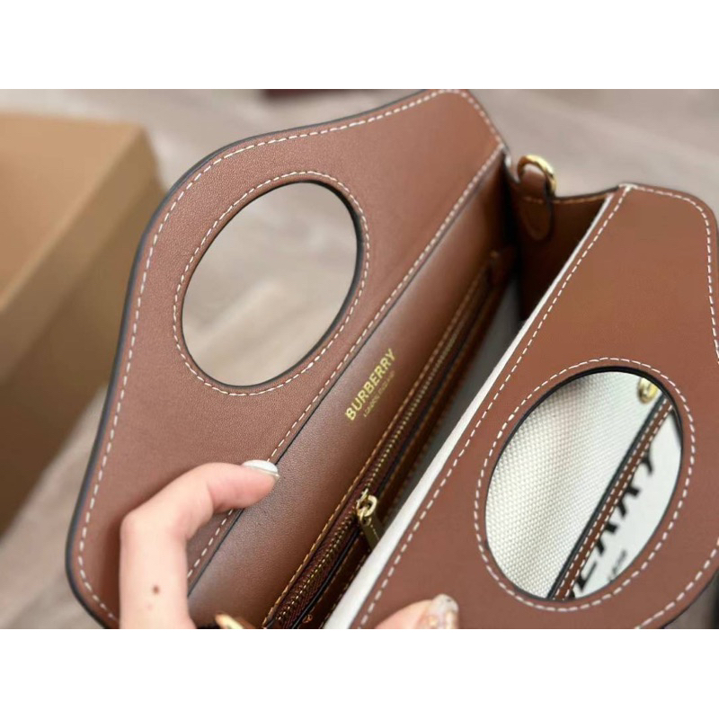 Túi đeo chéo bur fullbox túi vải hoá đơn size 23 kèm ảnh thật tự chụp