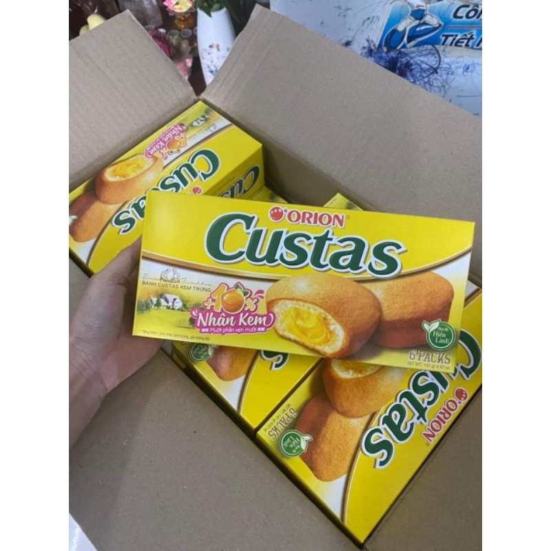 BÁNH CUSTAS HỘP 12 CÁI