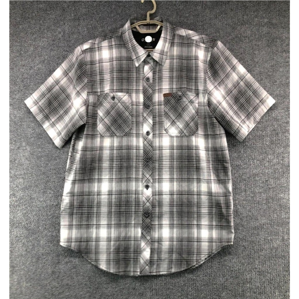 Sơ mi 0r\/is Woven Tech Button dành cho Nam. Chất vải Woven mềm mịn, thông thoáng và co giãn. From lên dáng thoải mái.