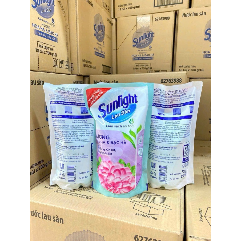 Nước Lau Sàn Sunlight 700ml, 900ml, Hương Chanh sả, bạc hà (HKM)