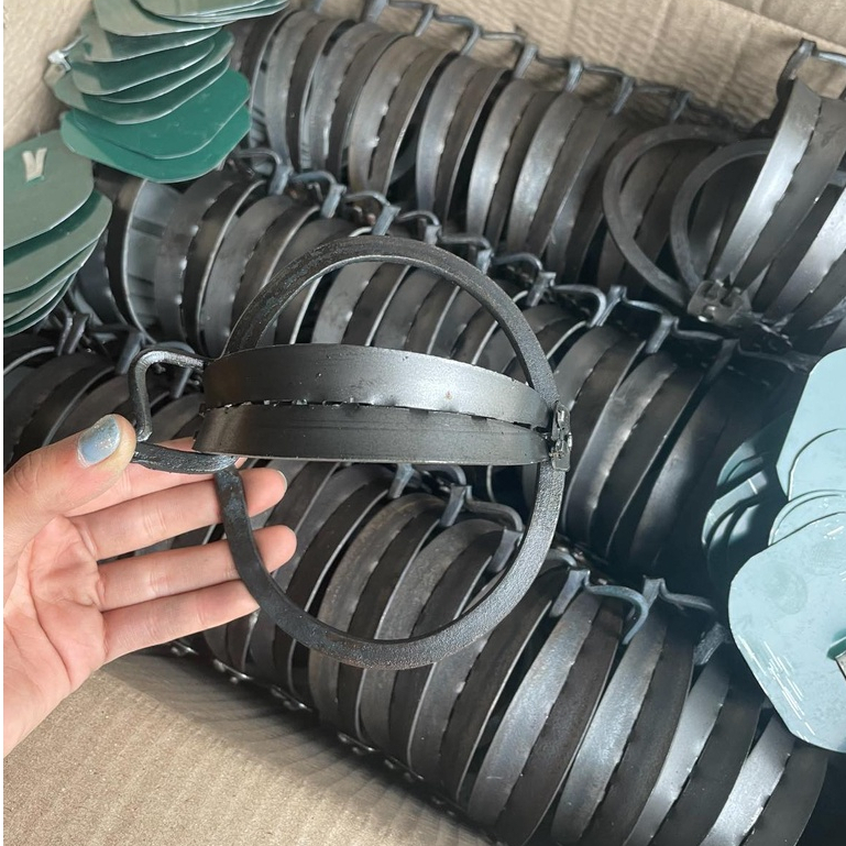 CẠM 12CM ĐẸP ĐÁNH T.HÚ DƯỚI 3KG CÓ BÀN TÔN VÀ DÂY PHANH GIỮ CẠM